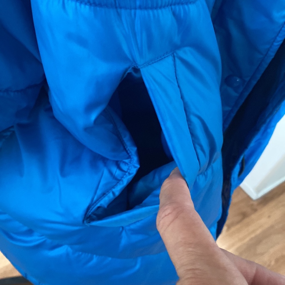 Zara Basic Puffer with Hoodie - Picture 2 of 7